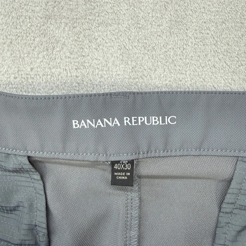 Banana Republic Core Temp Chino Pants Mens 40x30 Gray Tech Performance Trouser‎